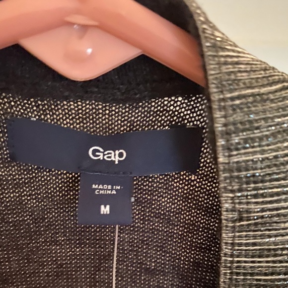 Gap long sleeveless vest w/sparkles at collar. - Picture 2 of 4